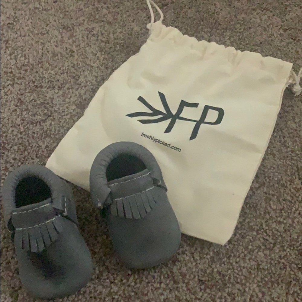 Freshly picked- worn once